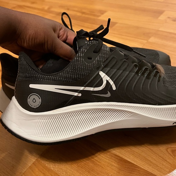 Men’s Nike Running Shoes - Picture 5 of 16